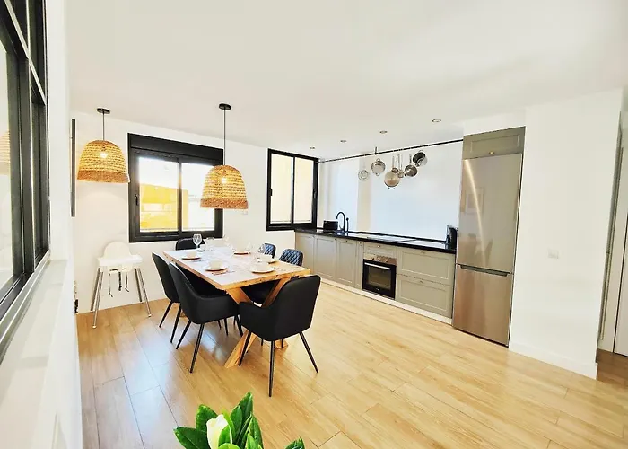 Marconi - Totally Renovated C Lejlighed